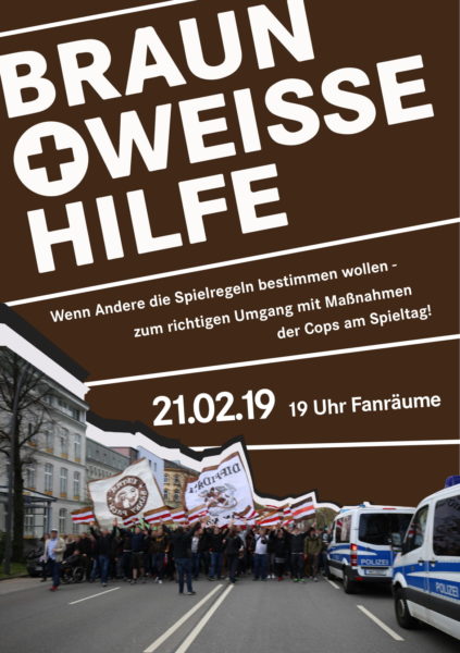 Veranstaltungsflyer, alle Infos auch im Fließtext. Foto auf dem Flyer zeigt einen Marsch von FC St. Pauli-Fans, die an mehreren Einsatzfahrzeugen der Polizei vorbei gehen